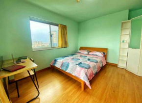 Cozy apartment 70m² with huge balcony, center BKK